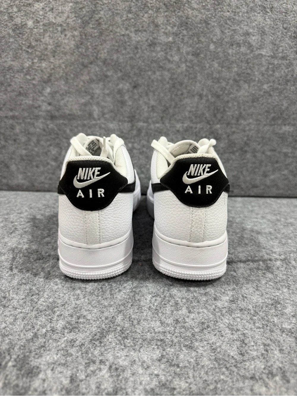 Men's 13 Air Force 1 '07 White/ Black